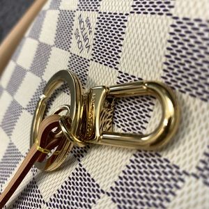 LOUIS VUTTON UPDATED BAG DEATILS